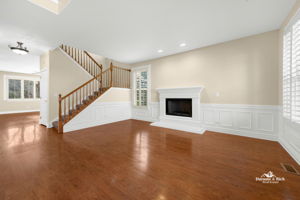 4911 Princeton Ln, Lake in the Hills, IL 60156_BR_005