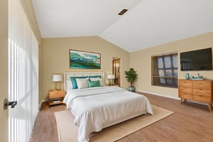 4912 Easter Cir-Orlando, 32808-11 virtually staged.jpeg