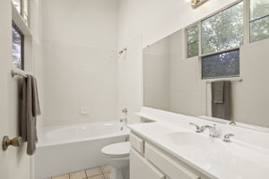  Photo 24