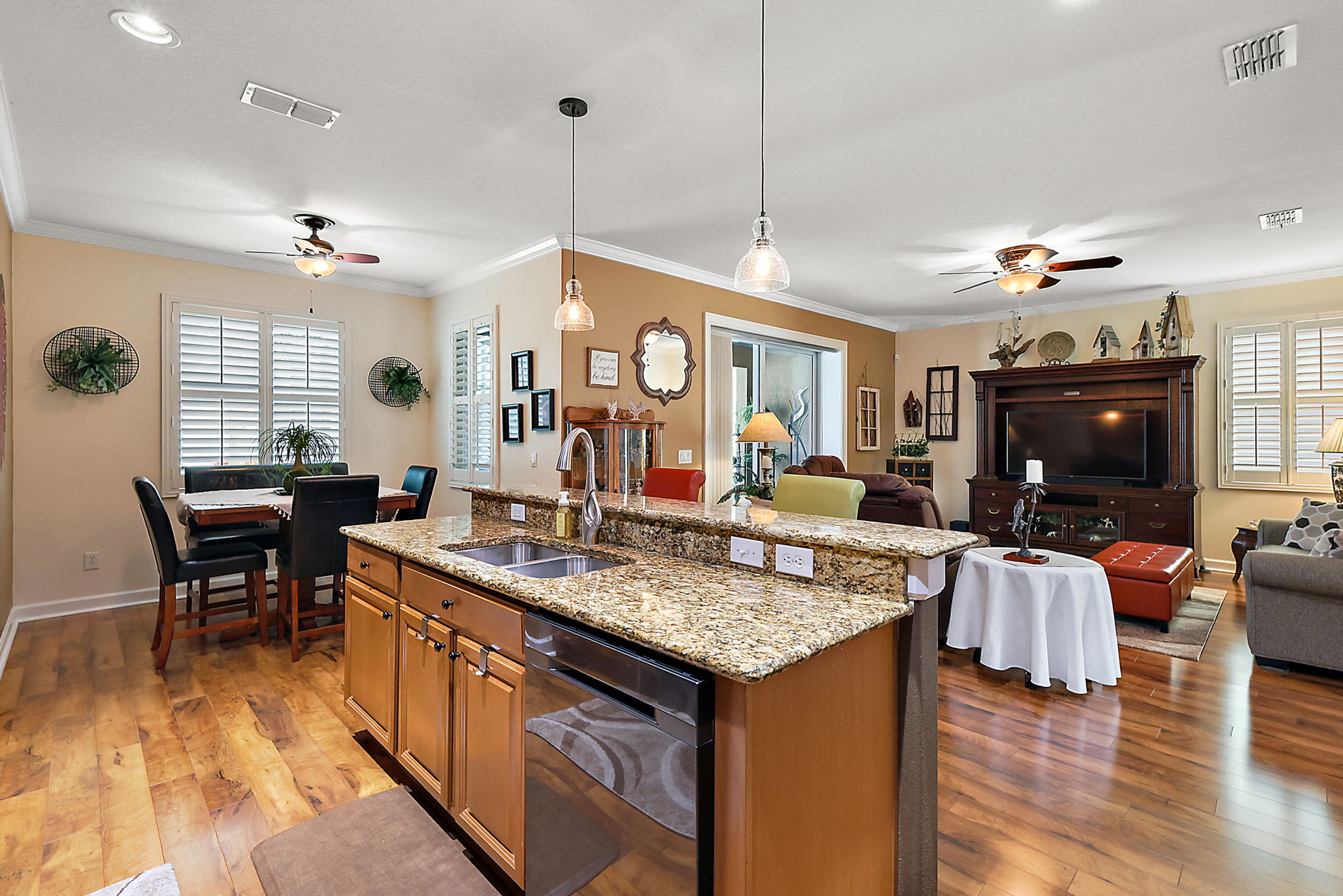 Large Island Kitchen