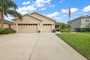 Three Car Garage