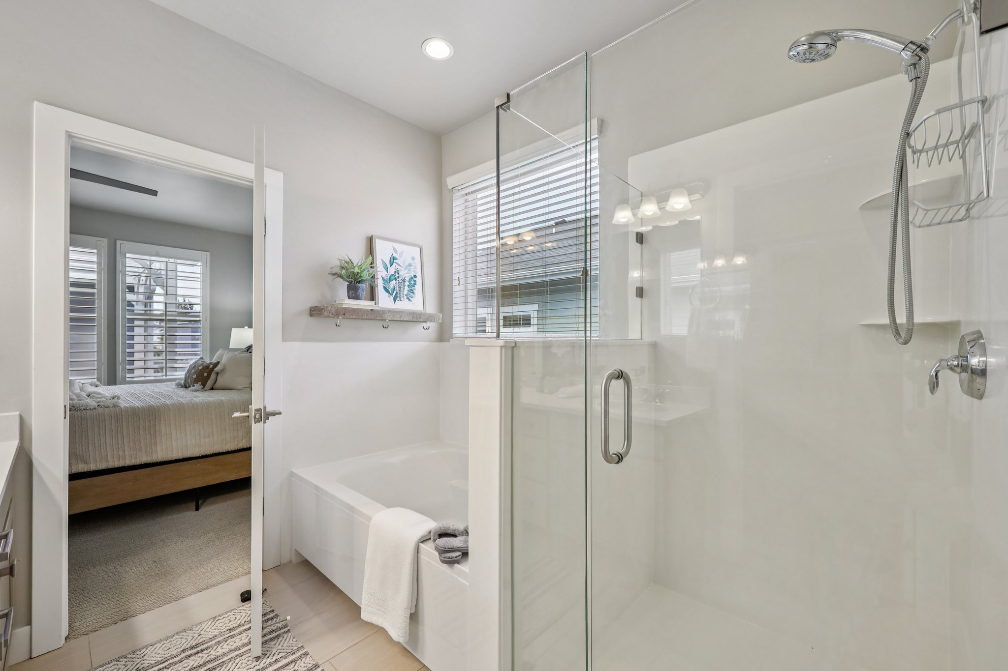 Primary EnSuite Bath