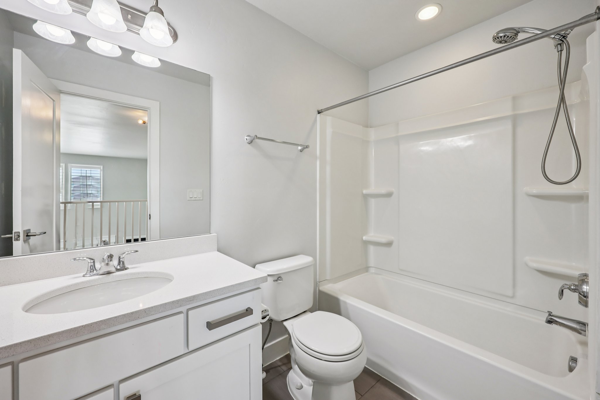 Upstairs Full Bath