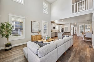 Light, Bright Great Room