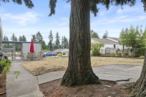  4915 243rd St SW, Mountlake Terrace, WA 98043, US Photo 26
