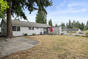  4915 243rd St SW, Mountlake Terrace, WA 98043, US Photo 27