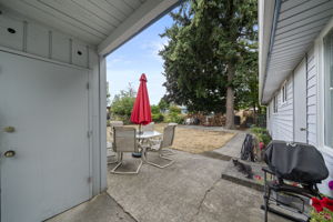  4915 243rd St SW, Mountlake Terrace, WA 98043, US Photo 25