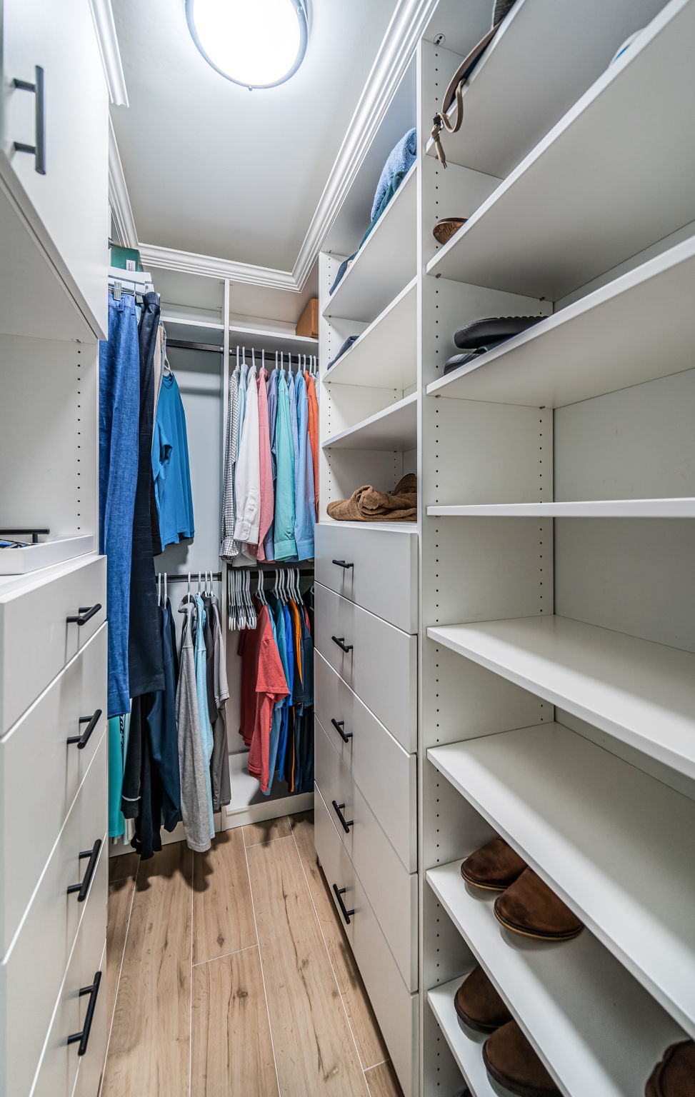 Primary Bedroom1 Closet2