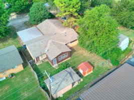  Photo 10