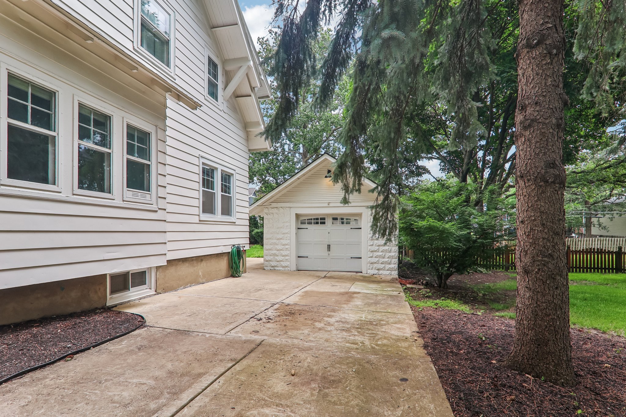 Highland Ave-S3006-003.jpg