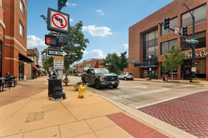 Highland Ave-3006-901.jpg