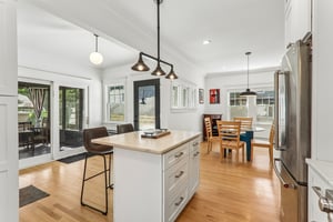 Highland Ave-S3006-018.jpg