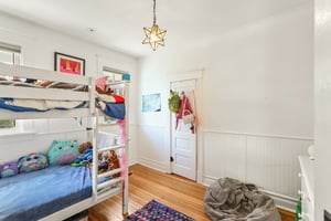 Highland Ave-S3006-029.jpg