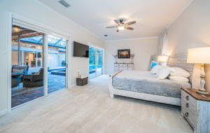 Master Bedroom1b