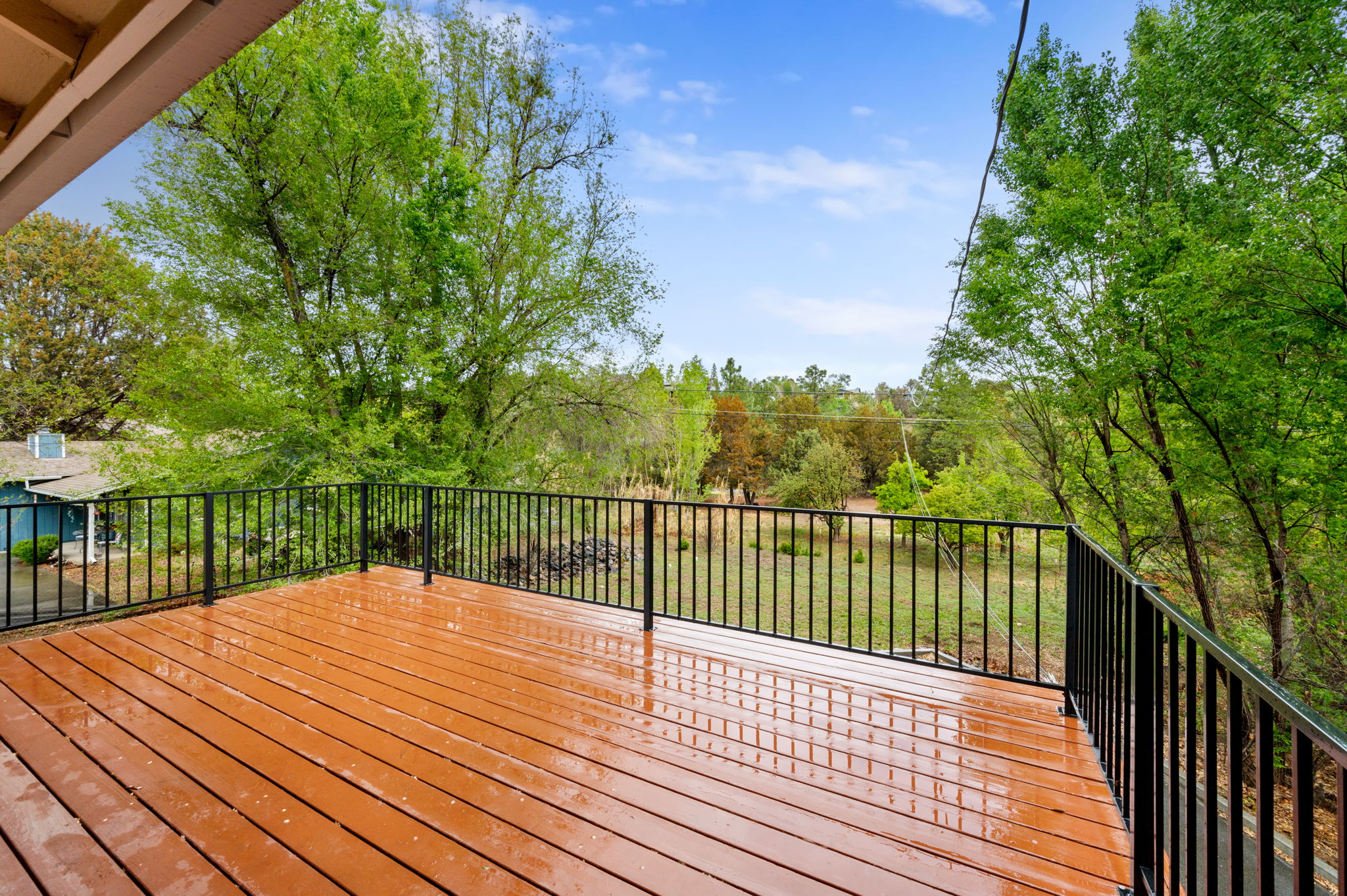 Deck (1)