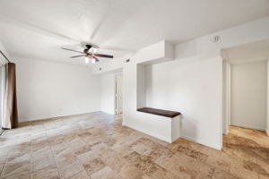 Family Room (3)
