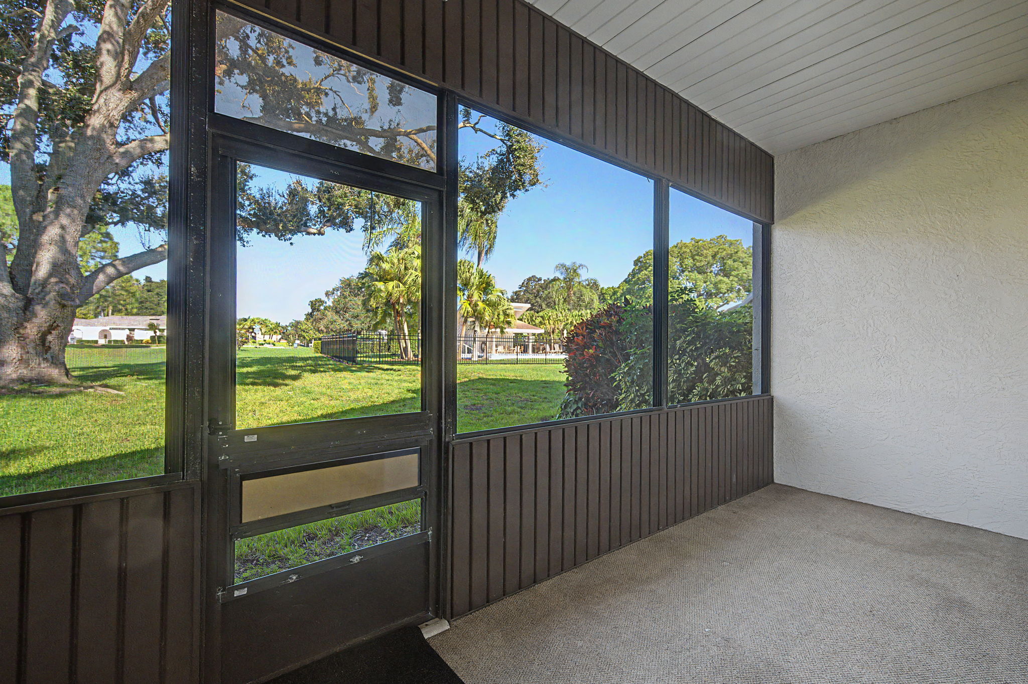 Lanai3