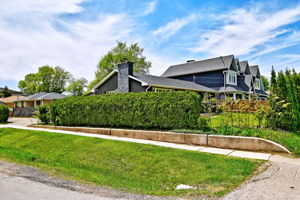  Photo 0