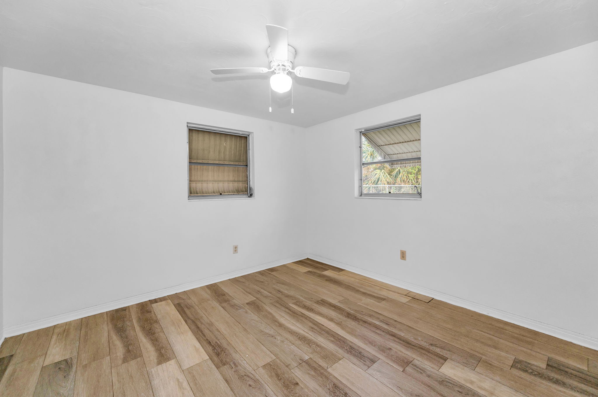 Bedroom2a