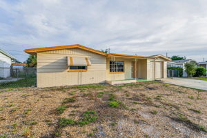 Front Exterior3