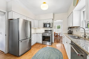 Bryant Ave S-S0205-020.jpg