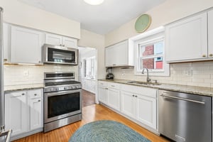 Bryant Ave S-S0205-021.jpg