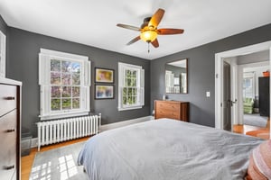 Bryant Ave S-S0205-029.jpg