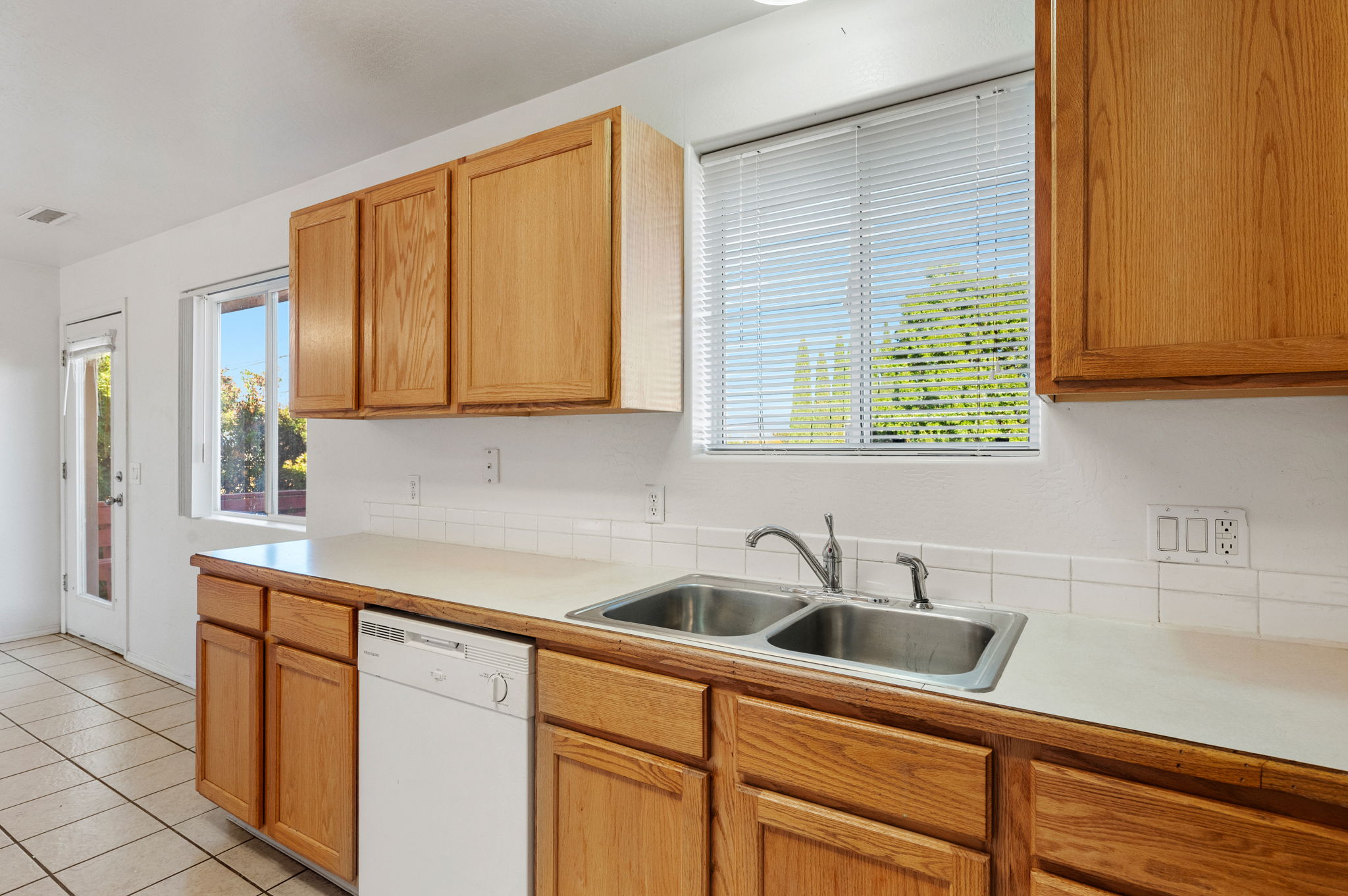 Kitchen (3)