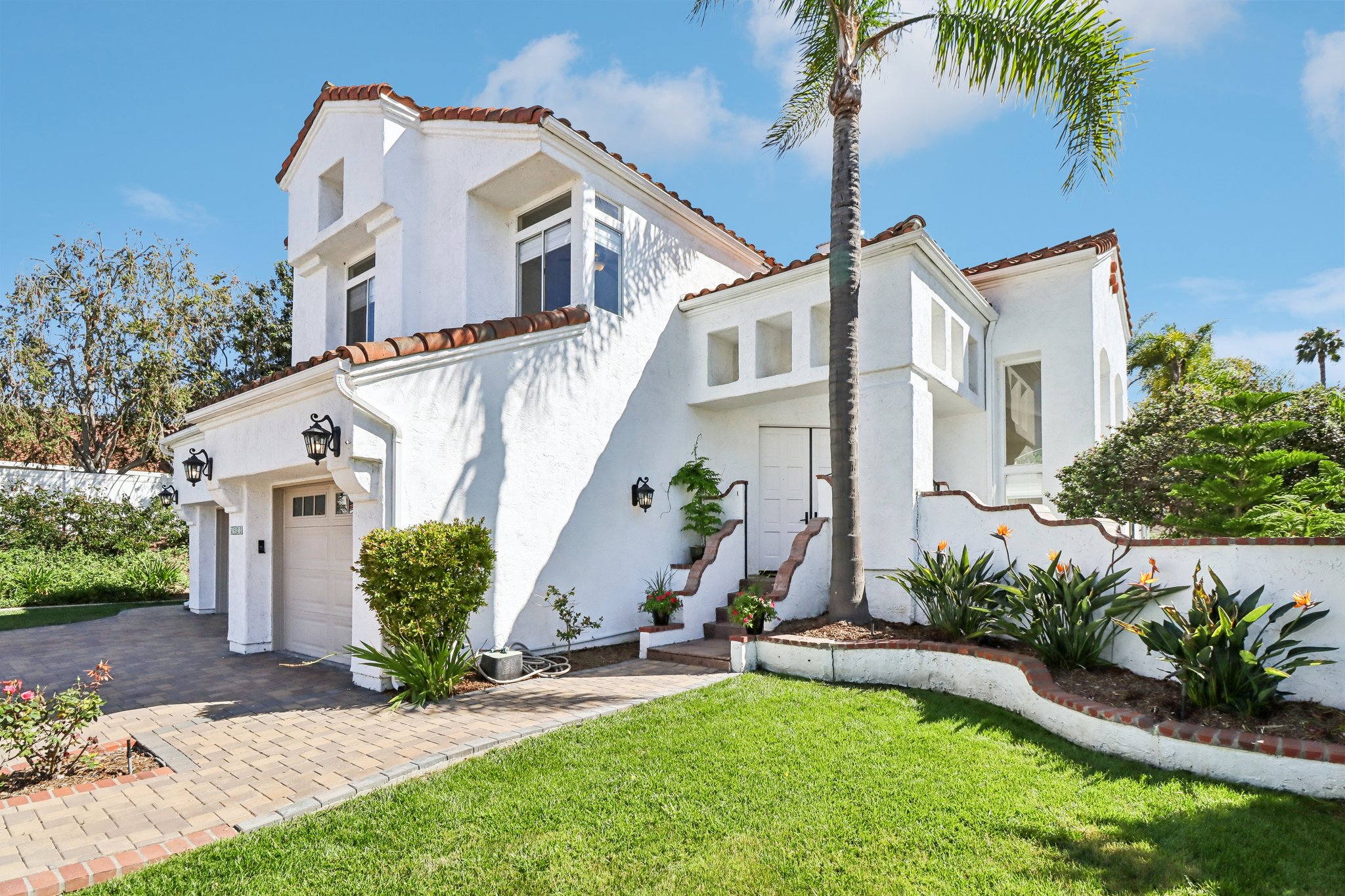 Amador Dr-S0204-004.jpg