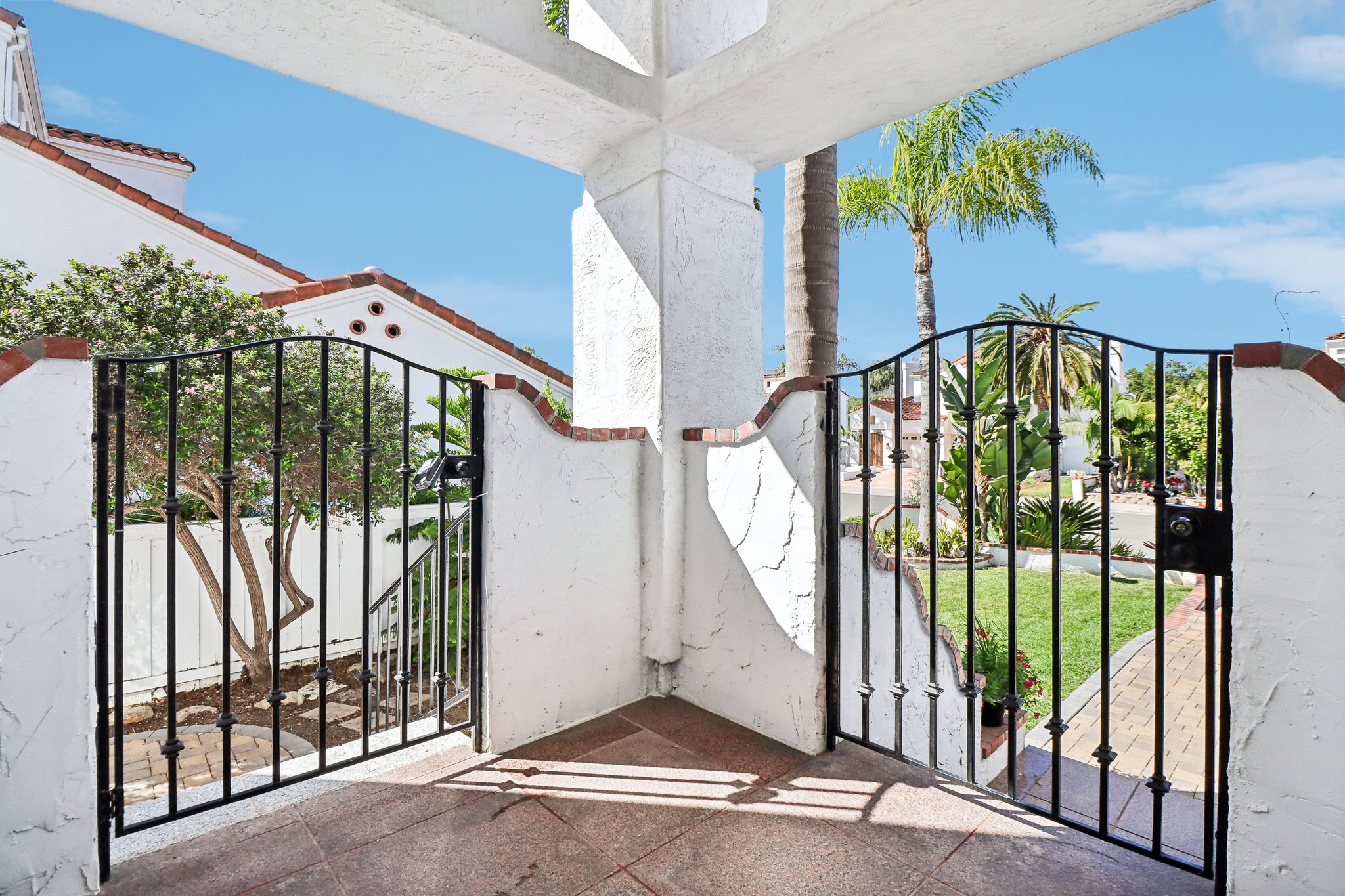 Amador Dr-S0204-006.jpg