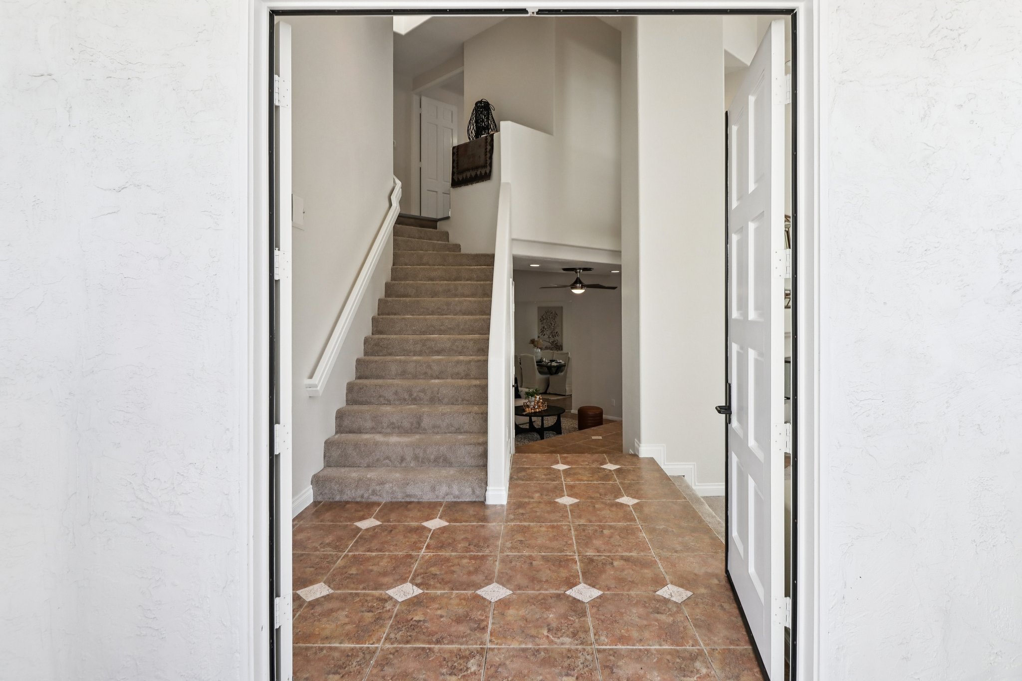 Amador Dr-S0204-007.jpg