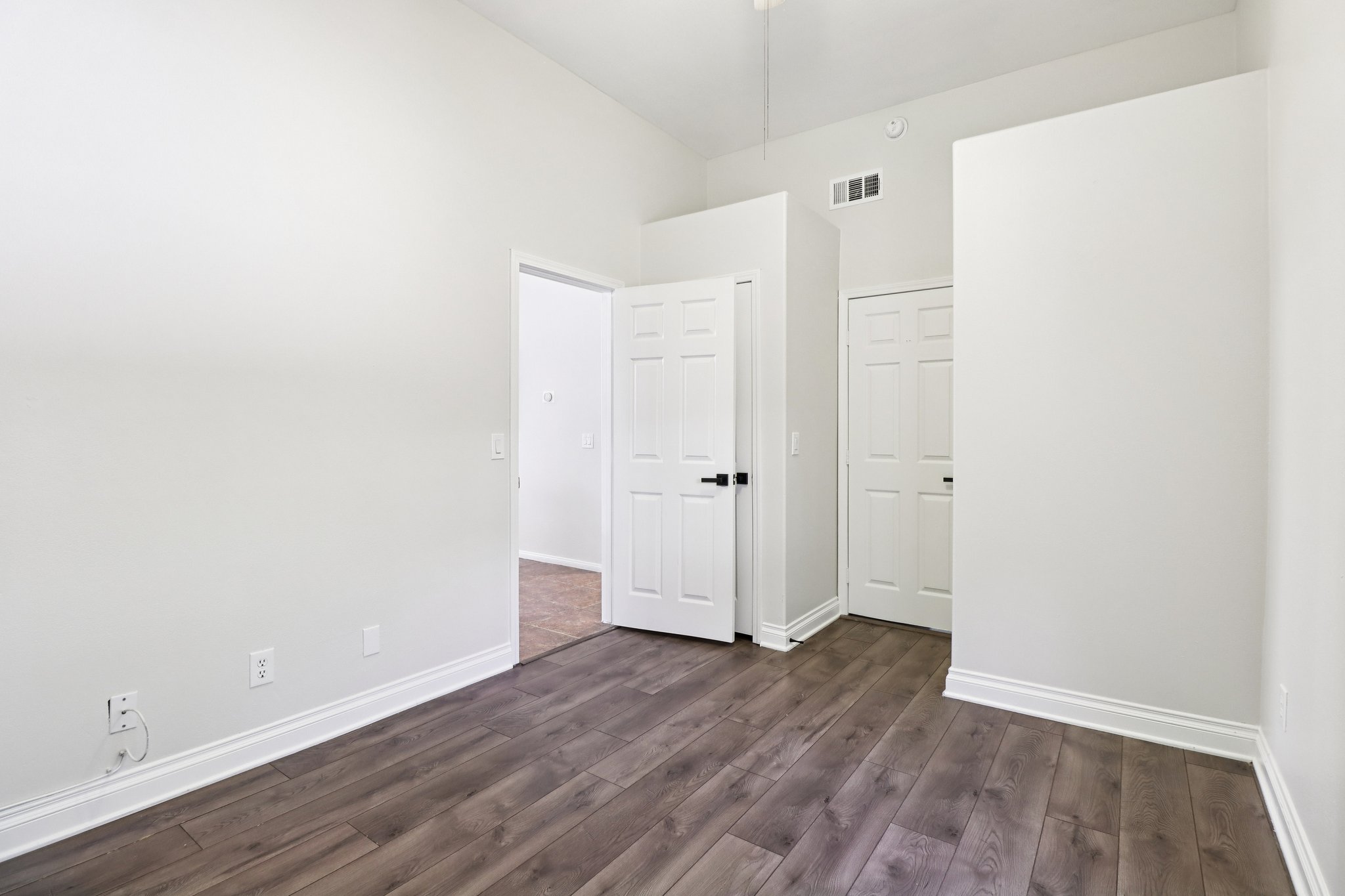 Amador Dr-S0204-026.jpg