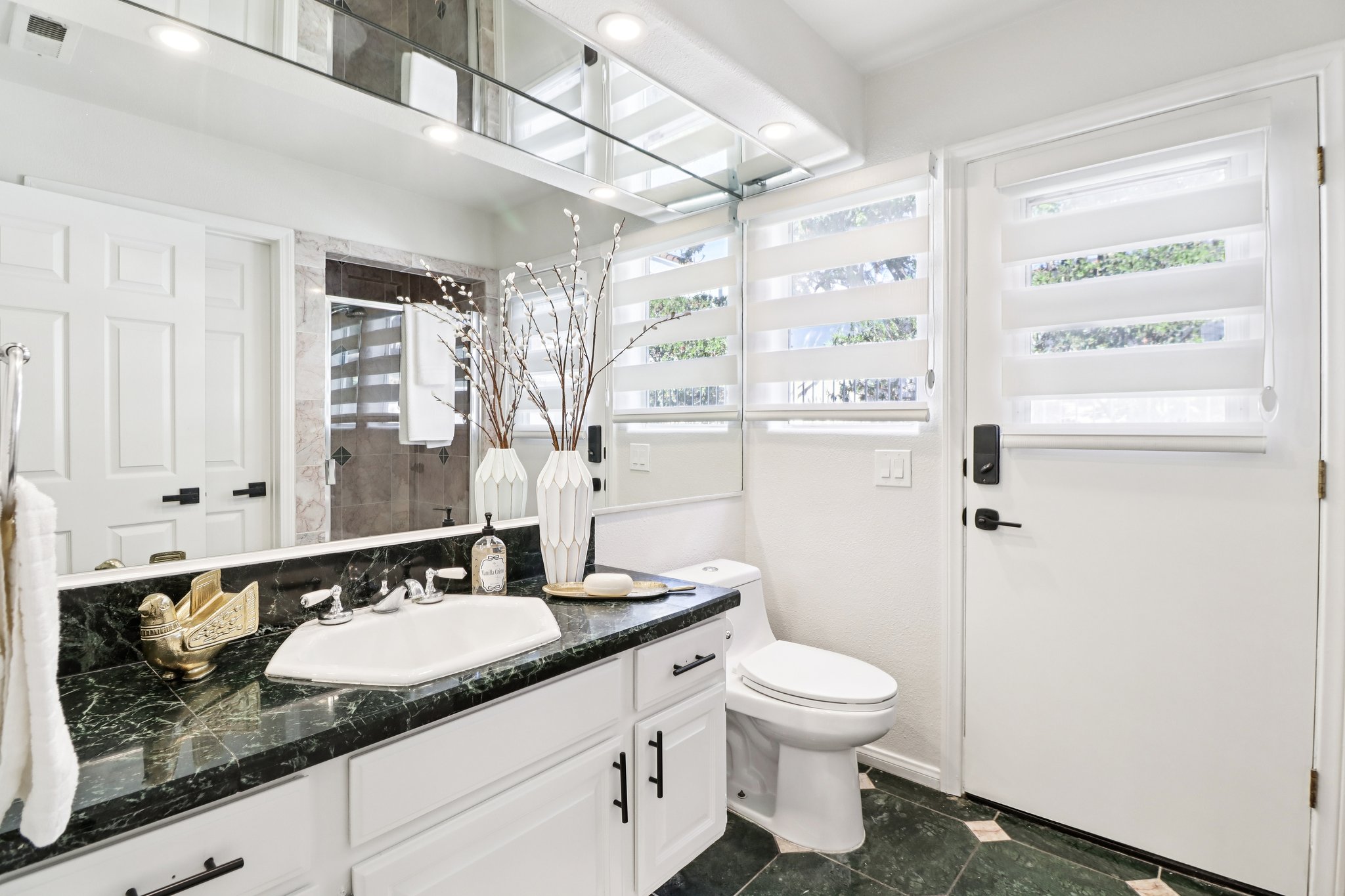 Amador Dr-S0204-027.jpg