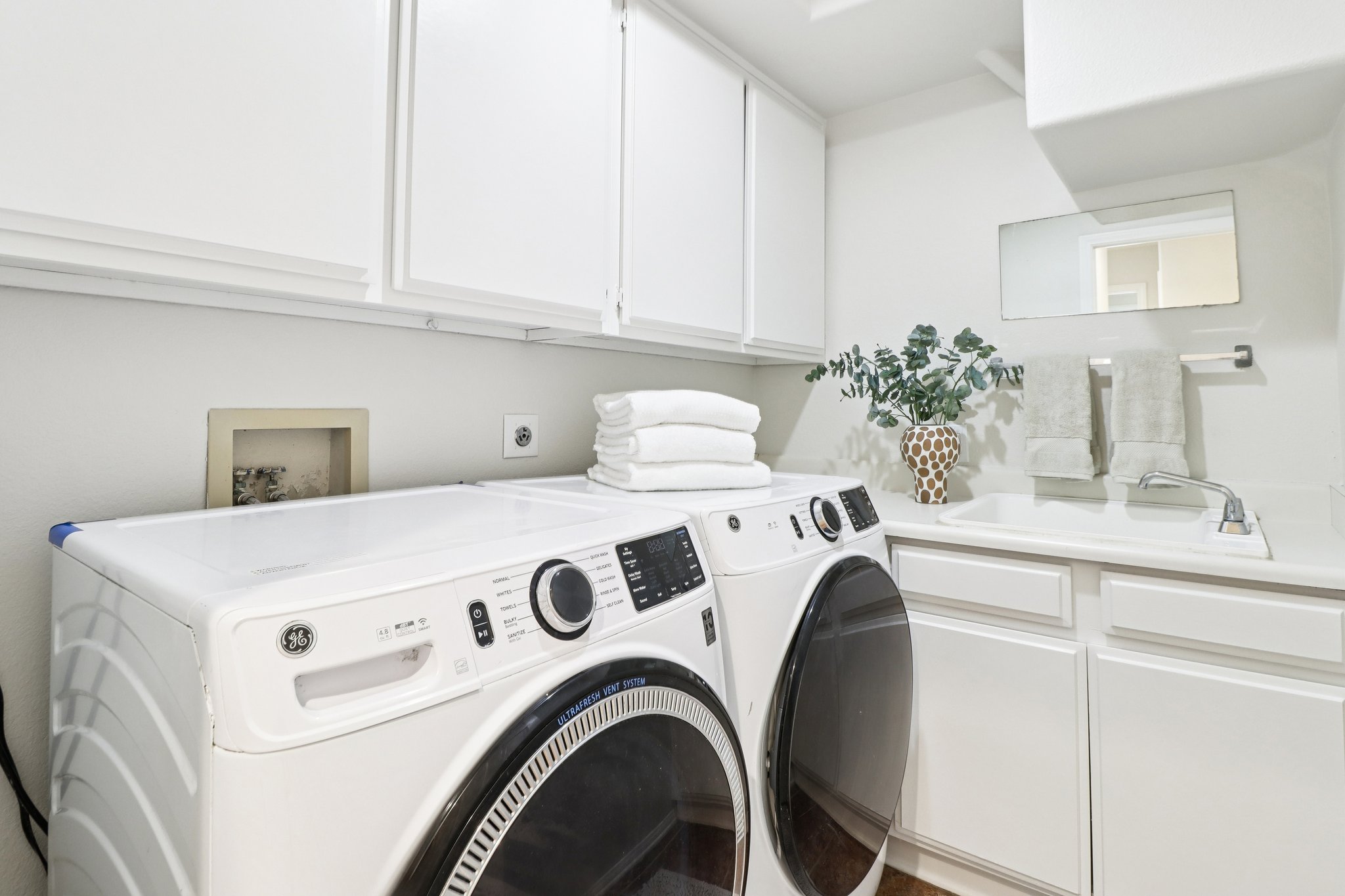 Amador Dr-S0204-029.jpg