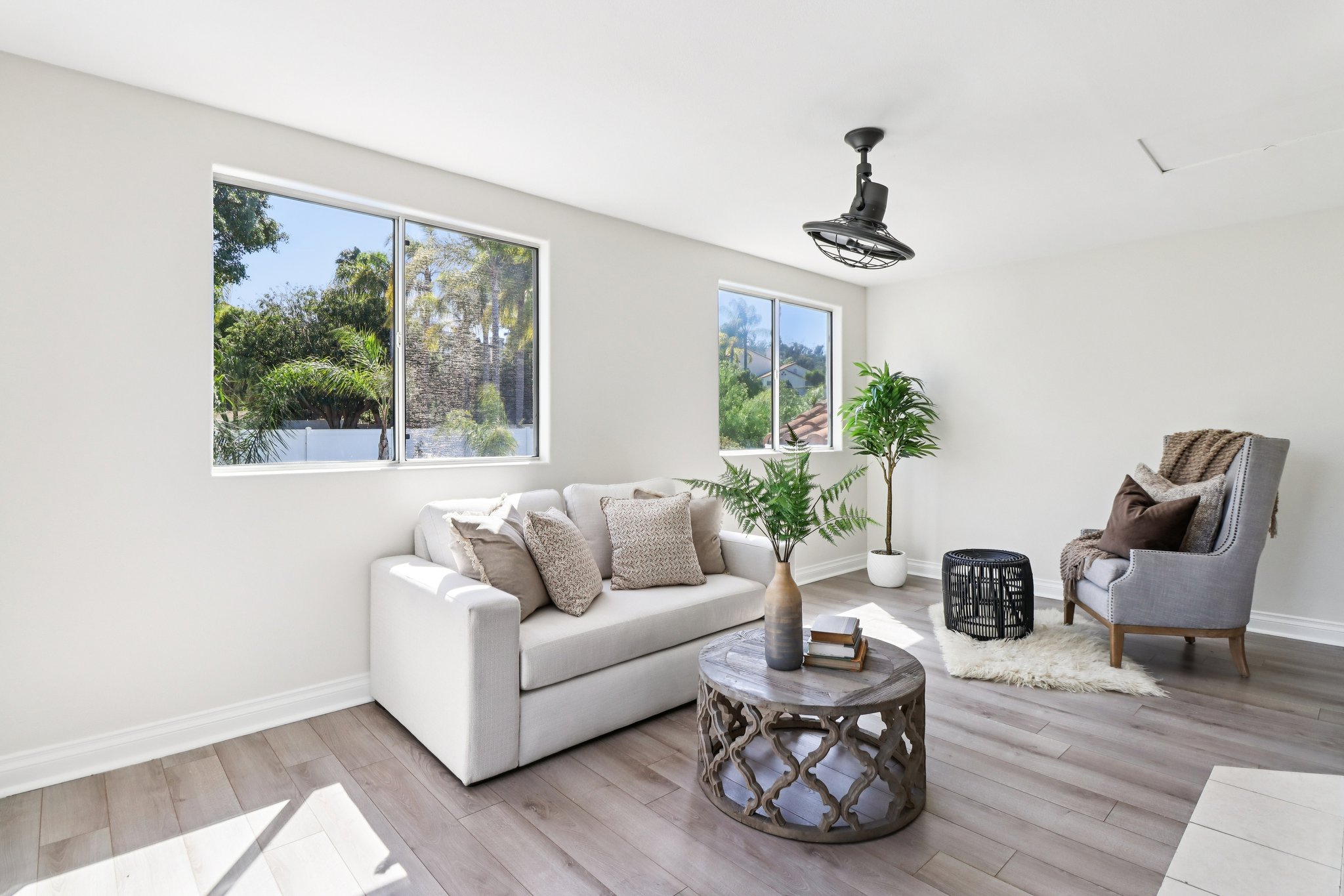 Amador Dr-S0204-040.jpg