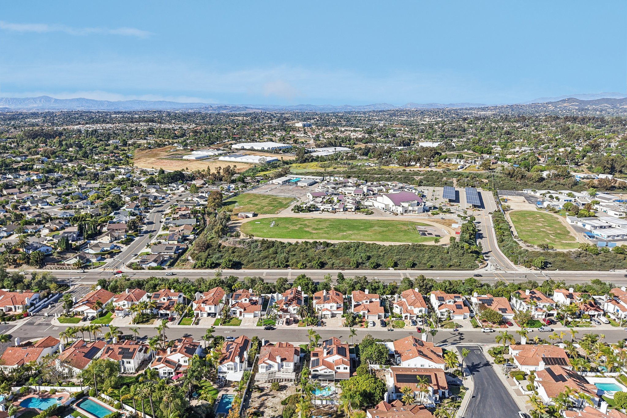 Amador Dr-S0204-071.jpg