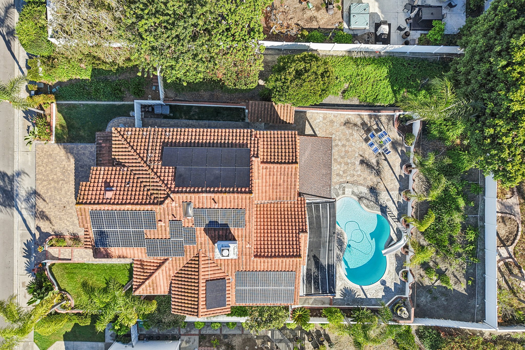 Amador Dr-S0204-074.jpg