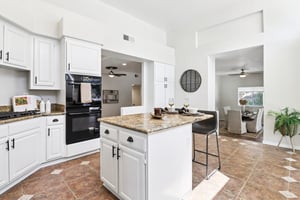 Amador Dr-S0204-015.jpg