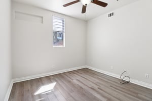 Amador Dr-S0204-034.jpg