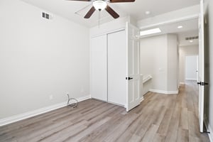 Amador Dr-S0204-035.jpg