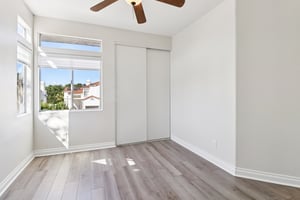 Amador Dr-S0204-053.jpg