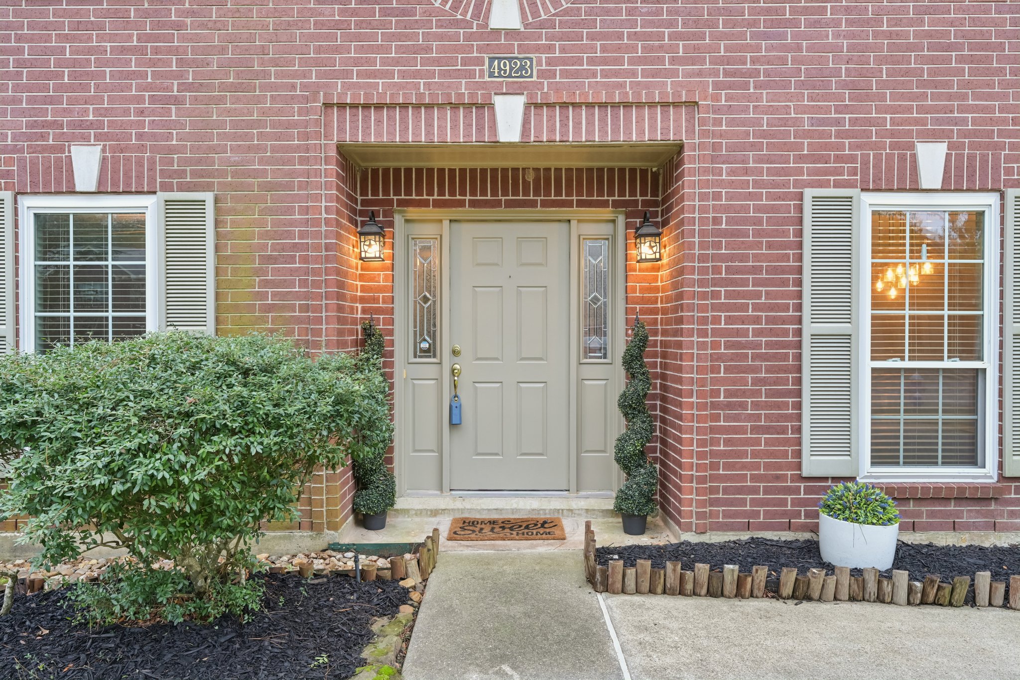 Echo Falls Dr-S2301-1-008.jpg