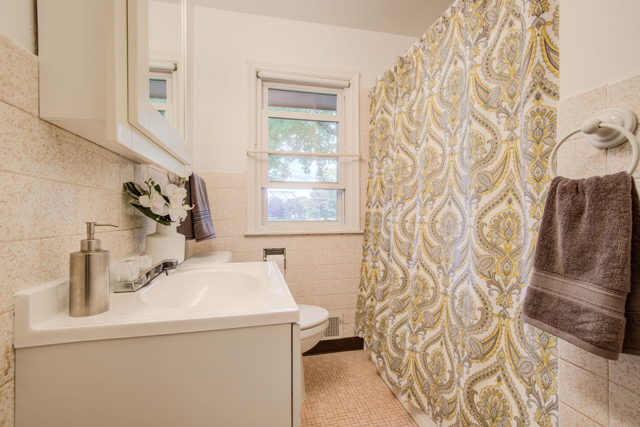 7.Bathroom