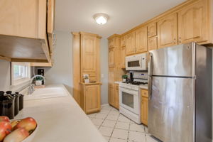 10.Kitchen-B