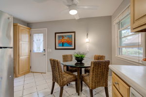8.Dining Area