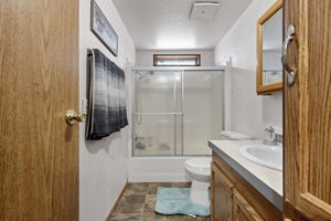  Photo 30