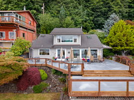 4923 Sunrise Beach Rd NW, Olympia, WA 98502, USA Photo 3
