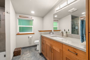 4923 Sunrise Beach Rd NW, Olympia, WA 98502, USA Photo 30