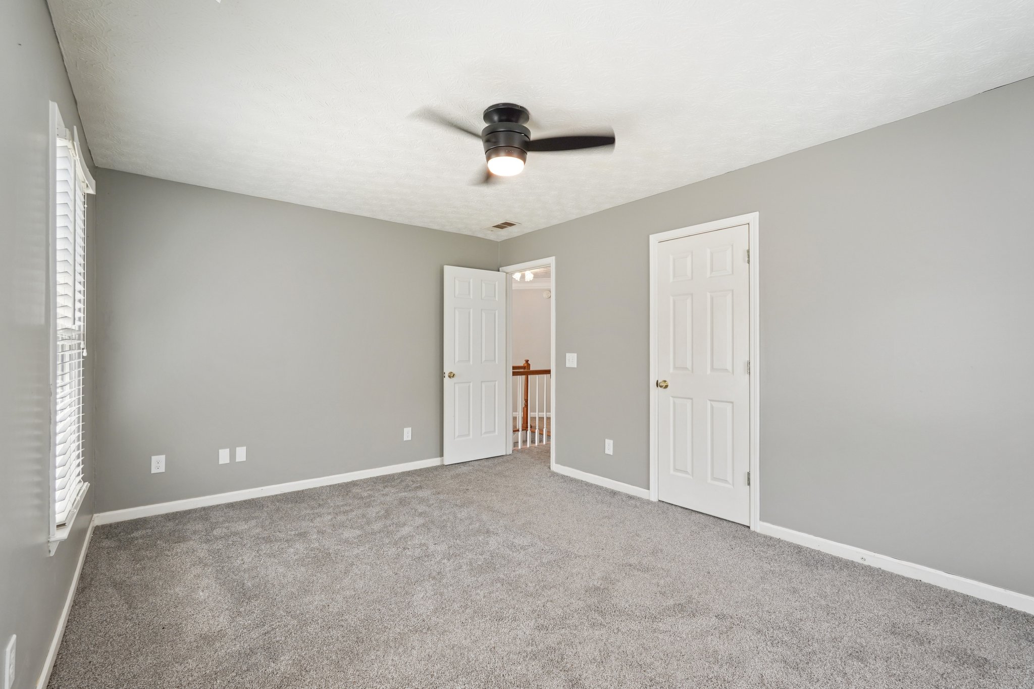 Pippin Dr NW-S1904-032.jpg