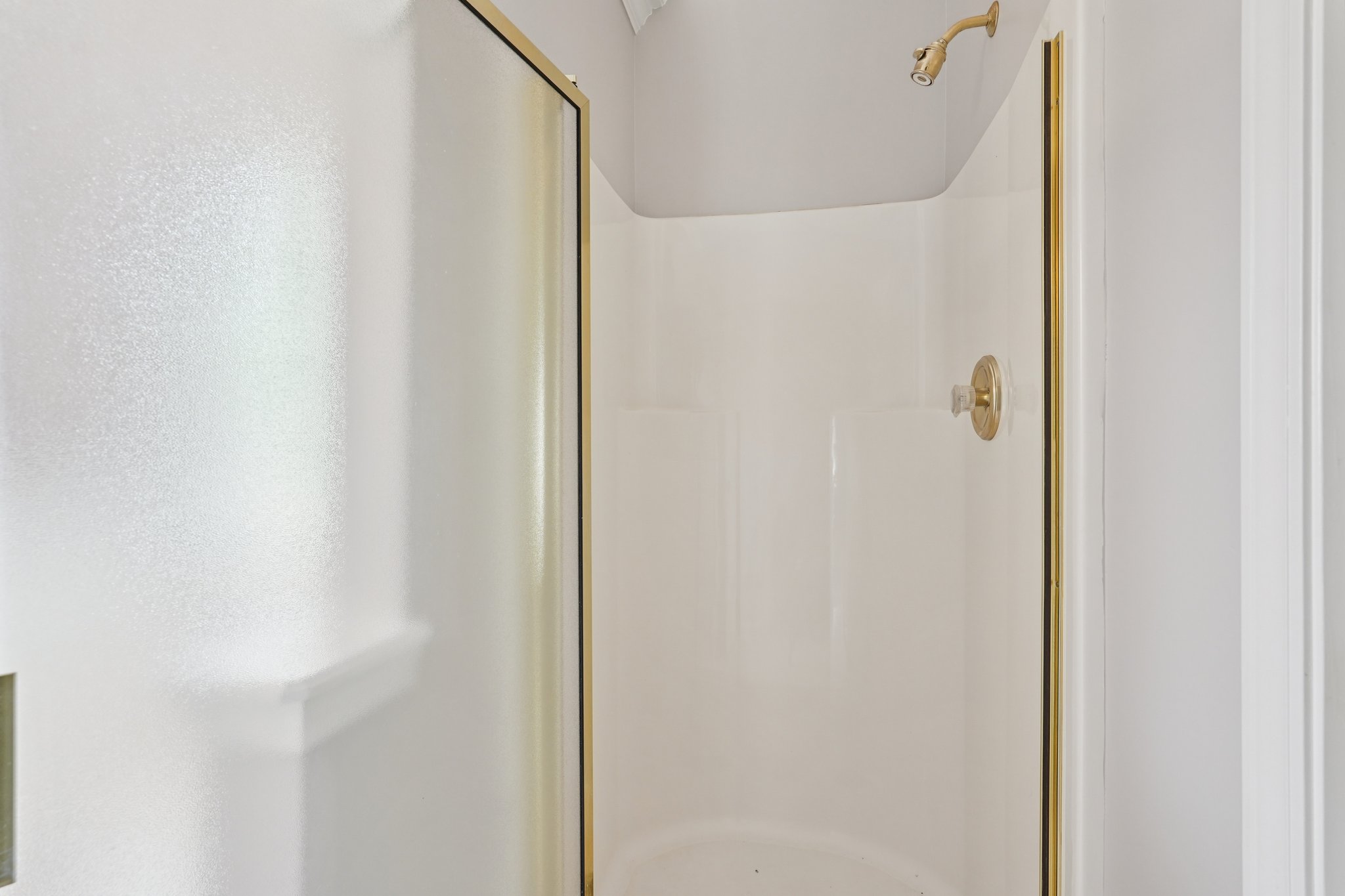 Pippin Dr NW-S1904-040.jpg